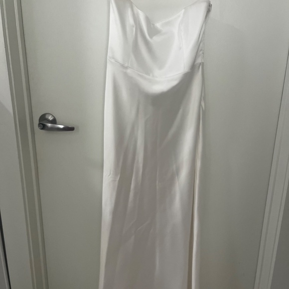 Brodie Dress Size L - Picture 3 of 5